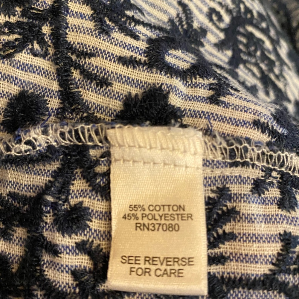 Beautiful EUC Blue & White Pinstriped EST. 1946 Top Tied in Back - Picture 8 of 8